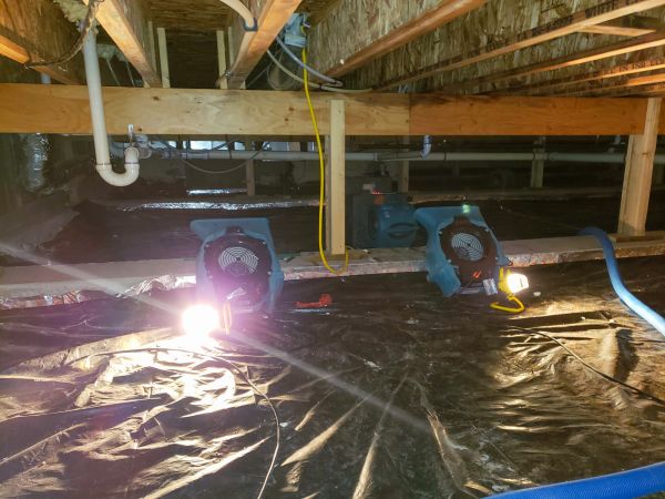 Crawlspace Water Removal in Irving